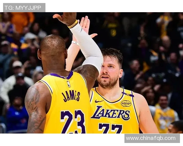 09年火箭与湖人季后赛第六场激战回顾与精彩瞬间分析